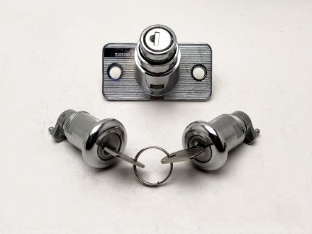 Замок багажника 2104 в сборе ASR 2104-6100045-10