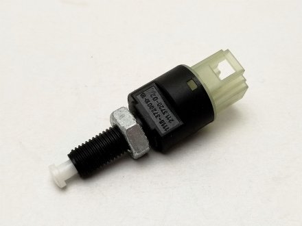 Датчик педали тормоза 1118 4-х контактная (жабка) Авар АВАР 211.3720