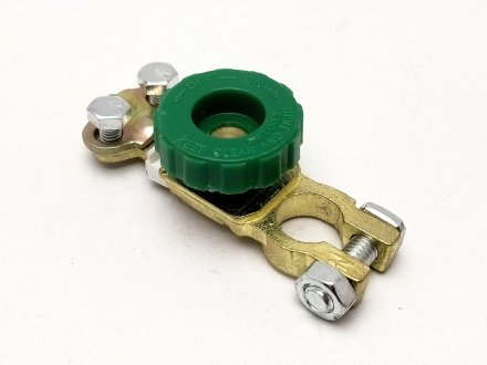 Клема АКБ латунь (-) із вимикачем маси пряма планка BALANSA BN-04335