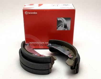 Гальмівні колодки барабані BREMBO S59513 (фото 1)