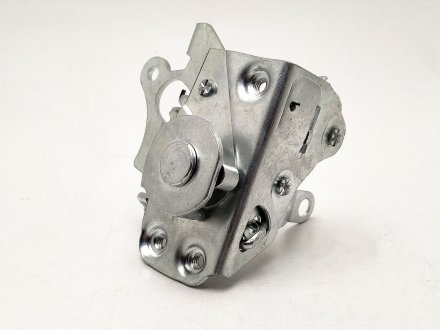 Замок двери 2105 передний левый (механизм) FLAGMUS 21050-610501310