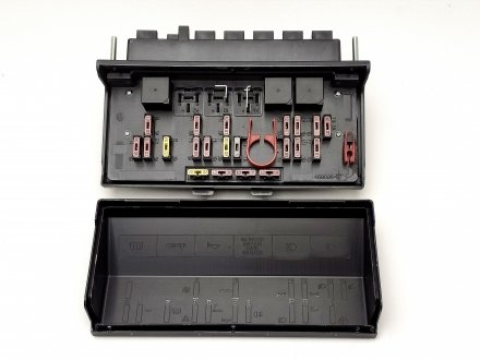 Блок предохранителей 2105, 2107 FLAGMUS FL-402.3722