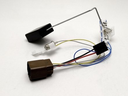 Датчик бензобака Лачети 1.8 с датчиком резерва (уровня топлива) FSO 96447441