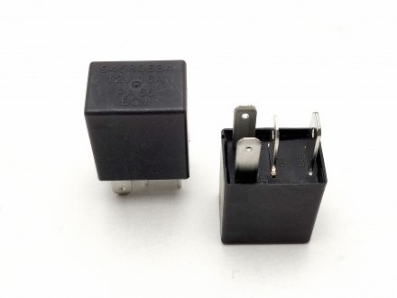 Реле 4-х контак Ланос прот. фар, вентилятора GM 94580684