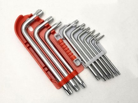 Набор Г-образных ключей звездочки (к-т 9 шт) с отверстием удлиненные Storm Intertool HT-1821