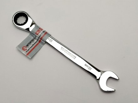 Ключ рожково-накидной с трещеткой 18 мм Intertool XT-1358 (фото 1)