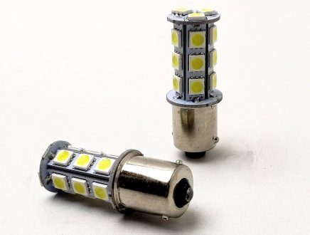 Лампа одноконтактная LED P21W 12V 18 диодов (к-т 2 шт) Квант BA15s/S25