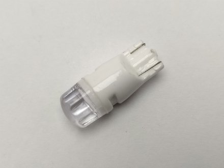 Лампа б/ц LED Т10 12V 2 диода белая линза прозрачная керам. цоколь Квант W2,1x9,5d /12V / 06114 (фото 1)