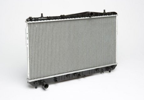 Радиатор охлаждения Лачетти 1.6, 1.8 LUZAR LRc CHLt04178 (фото 1)
