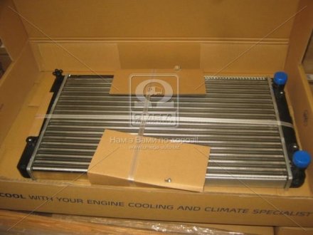 Радиатор охолоджування NISSENS 623552 (фото 1)