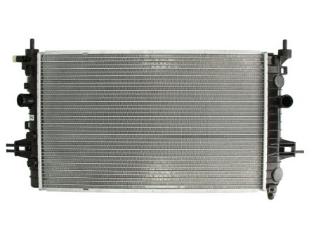Радиатор охолоджування NISSENS 63028A (фото 1)