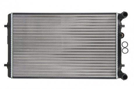 Радиатор охолоджування NISSENS 652011 (фото 1)