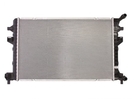 Радиатор охолоджування NISSENS 65306 (фото 1)