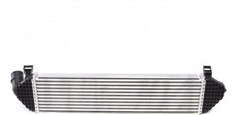Радиатор інтеркулера Volvo C30/C70 II 1.6/2.0D 04- NRF 30273 (фото 1)