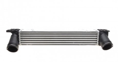Радиатор інтеркулера BMW 1 (E81/E82/E87/E88)/3 (E90/E91)/X1 (E84) 2.0 04-15 NRF 30797 (фото 1)