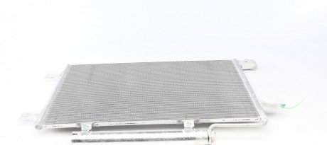 Радиатор кондиціонера (з осушувачем) MB A-class (W169)/B-class (W245) 1.5-2.0LPG 04-12 NRF 35758 (фото 1)