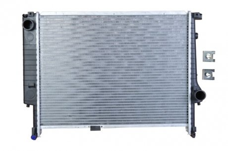 Радиатор охолодження BMW 3 (E36) 2.5-3.2 91-03 S50/M51/S54 NRF 58117 (фото 1)