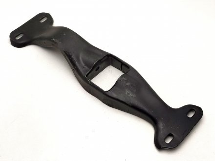 Траверса КПП 2121 4 ступки С-Авто 2121-1001100-20